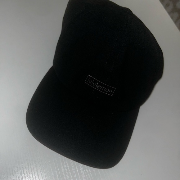 Lululemon Baller Hat Soft NWT - Picture 4 of 7
